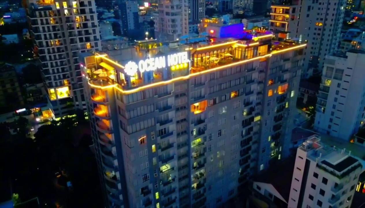 Ocean Hotel Phnom Penh Exterior photo